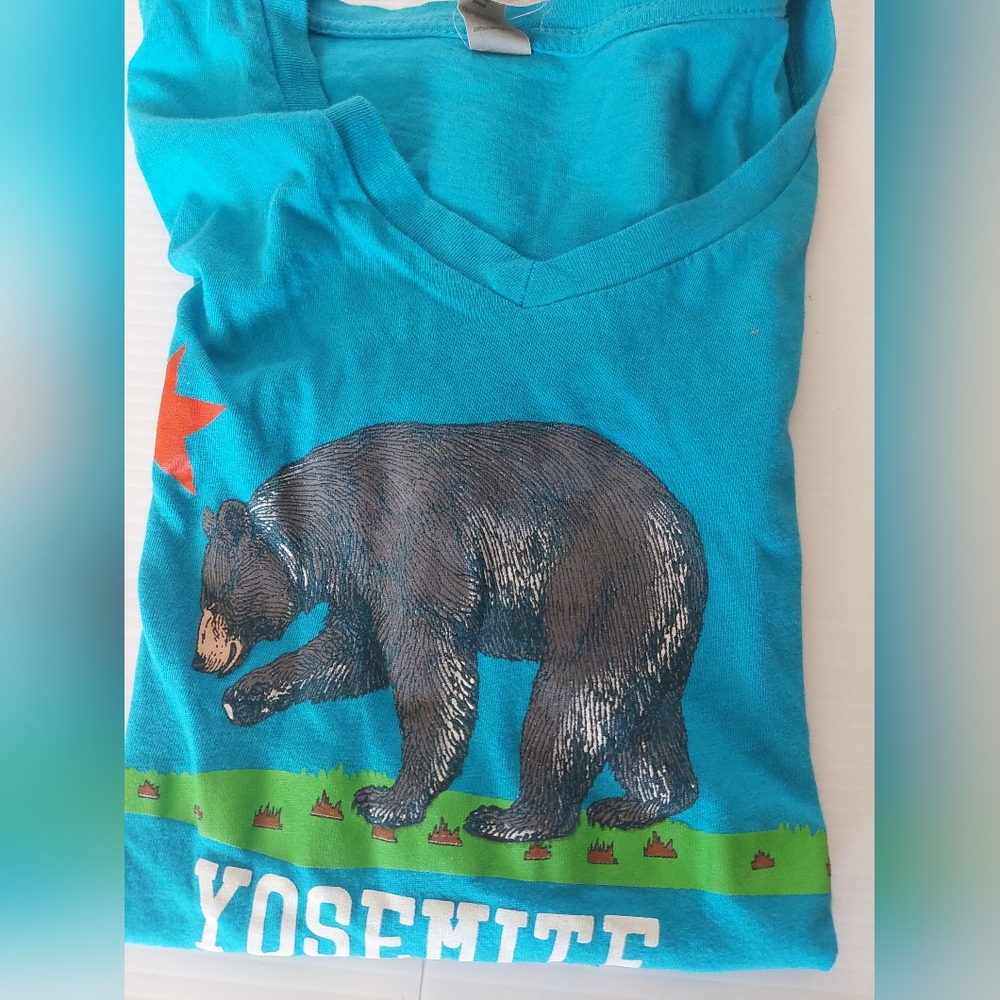 YOSEMITE Turquoise Bear Graphic Adult T-Shirt